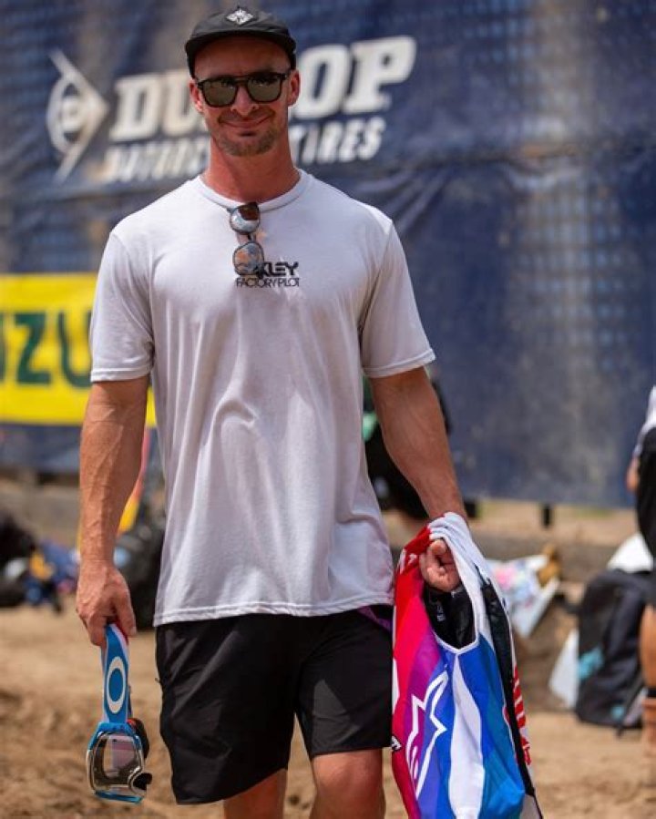 Aaron Cain - Age, Family, Bio