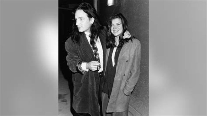 ali-hewson