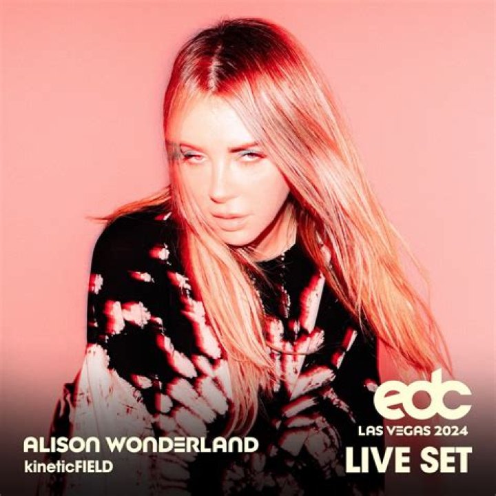 Alison Wonderland's pet Molly