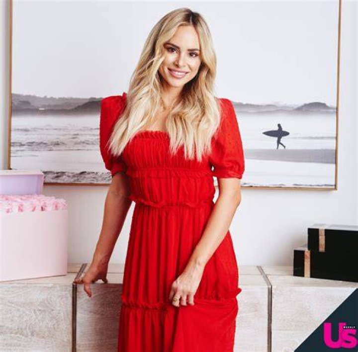 Amanda Stanton split her way with her ex-fiancee Josh Murray; Says “We’re Having a Hard Time Moving On” Amanda Stanton