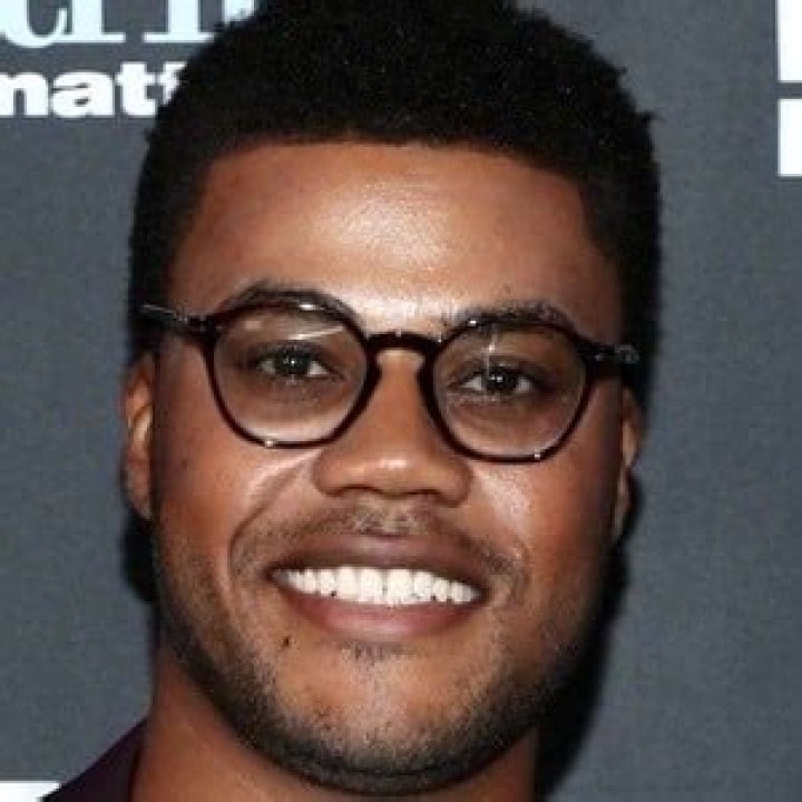 Amir Mathis - Age, Family, Bio
