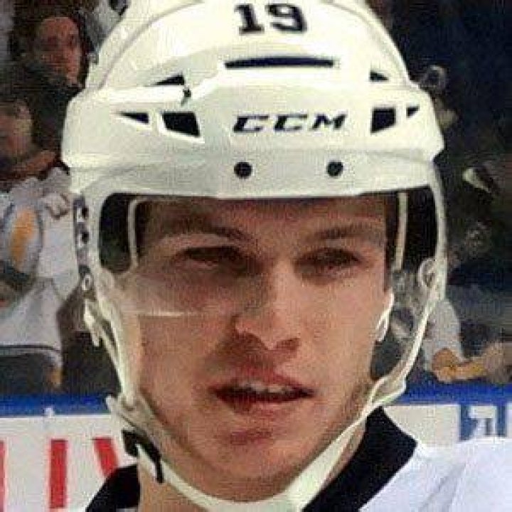 Beau Bennett - Age, Family, Bio