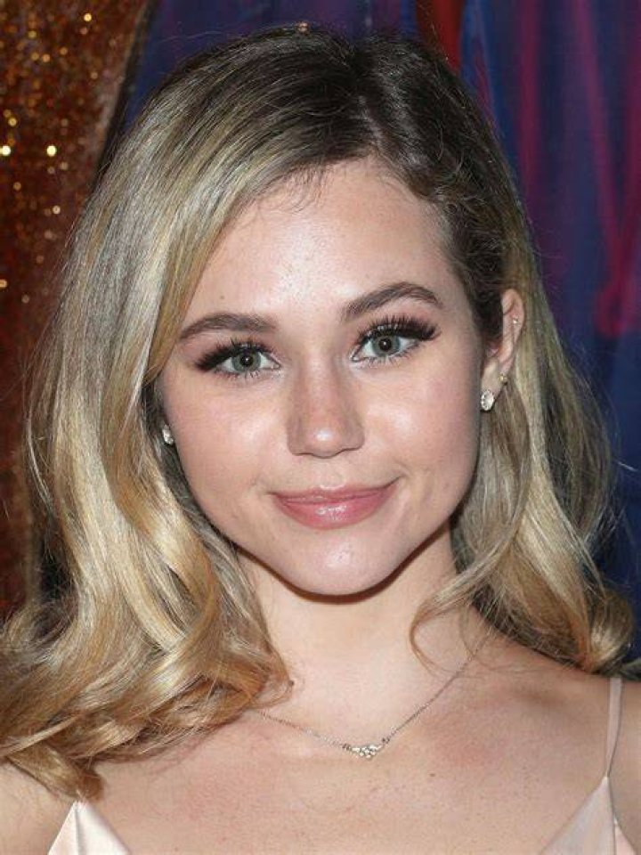 Brec Bassinger Brec Bassinger