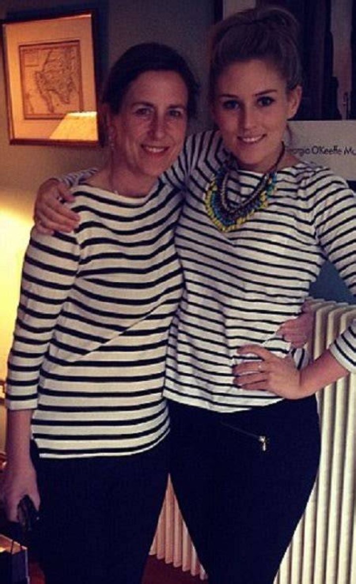 Caitlin Clements with her mother, Kirsty Wark