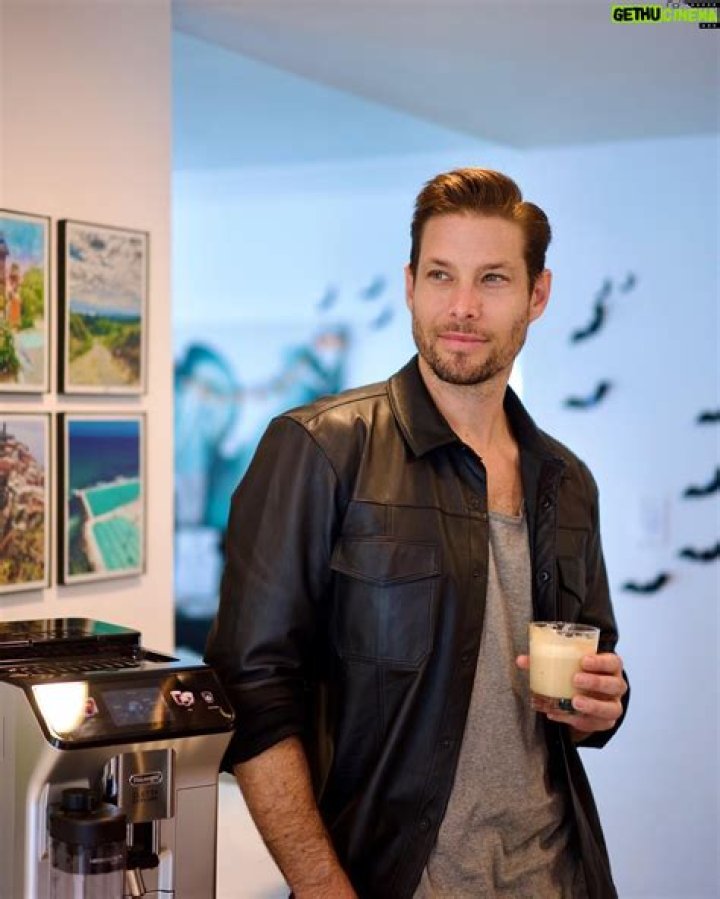 Chadd Smith Bio (Wiki) 