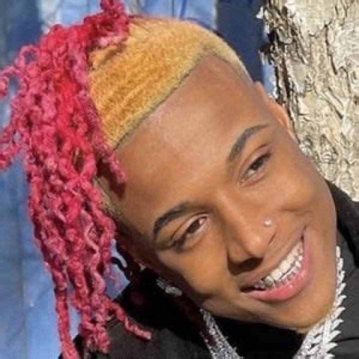 Deelodoitall - Age, Family, Bio