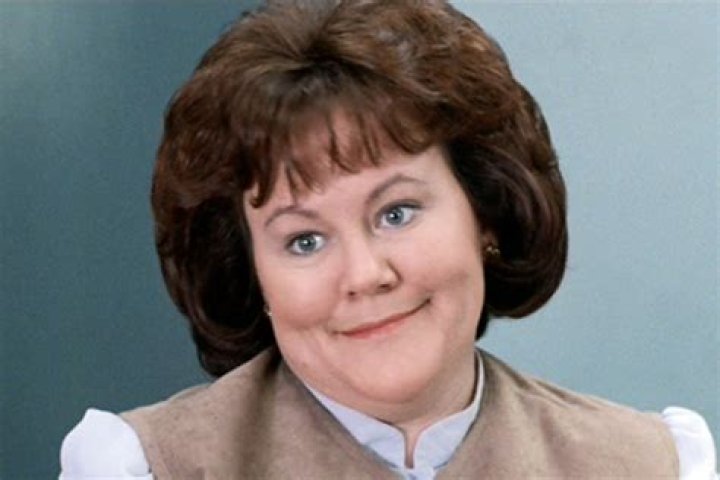 Edie McClurg edie mcclurg