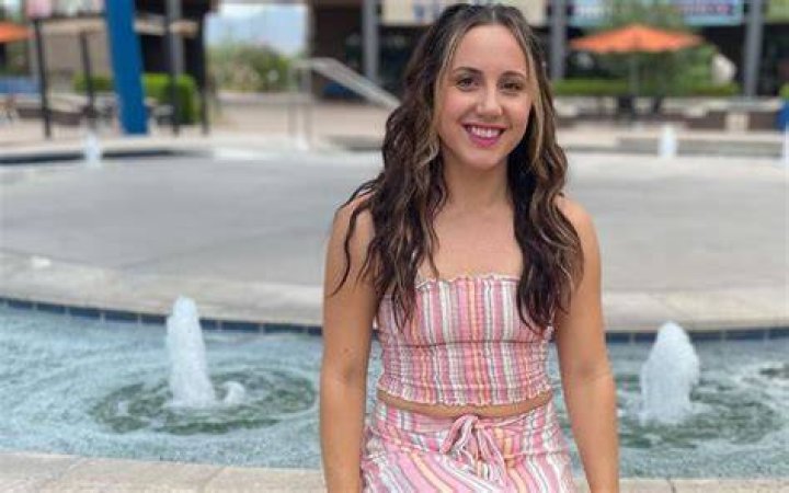 Emily Roeske Bio (Wiki) 