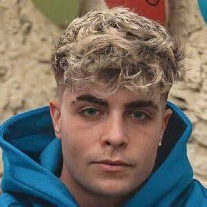 Fernando Monzo - Age, Family, Bio