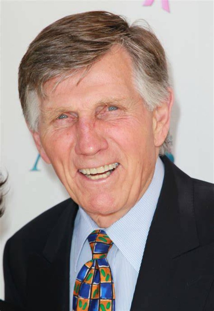 Gary Collins photo 3