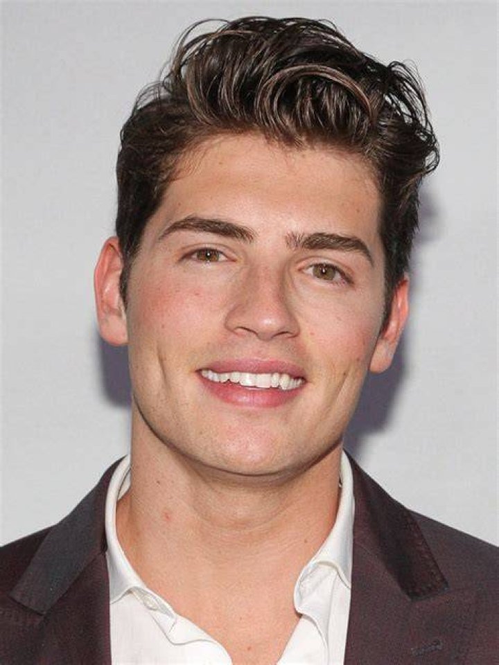 Gregg Sulkin's pet Bentley