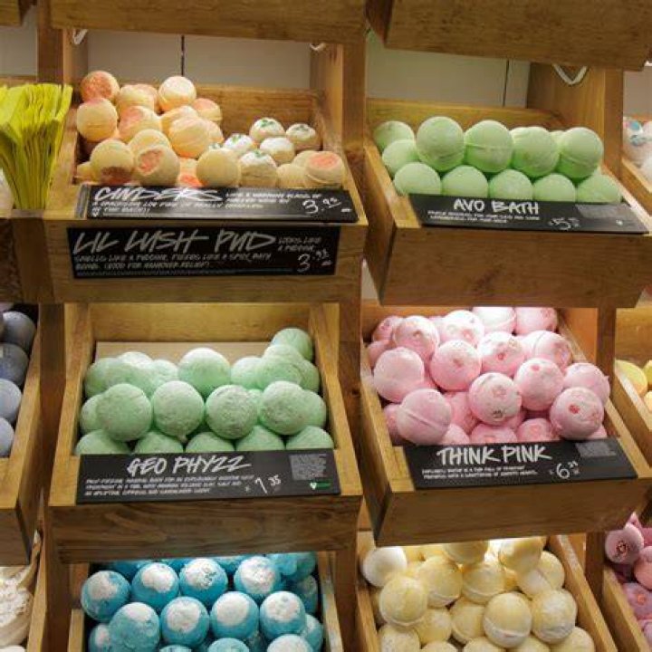 How much are Lush bath bombs?