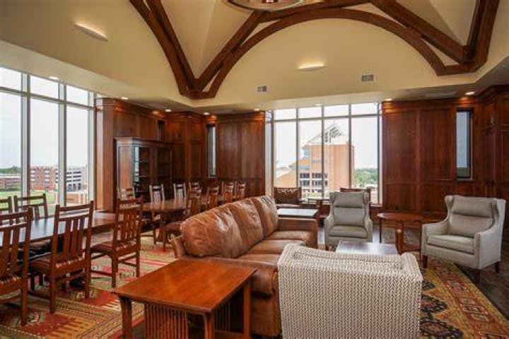 How much does Headington Hall cost?