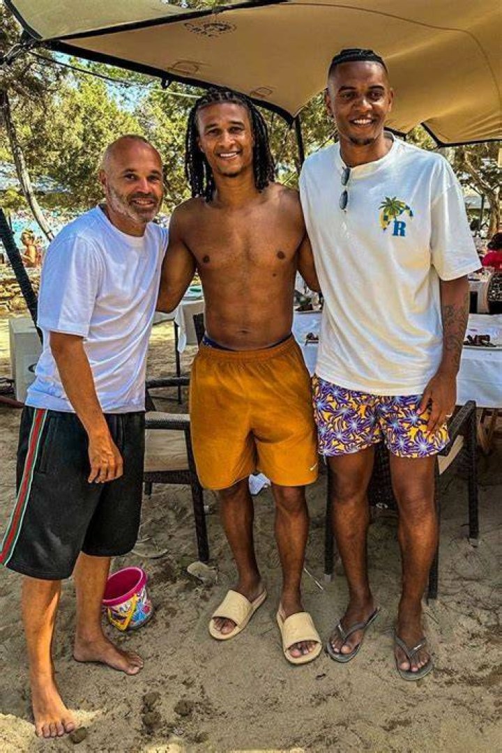Iniesta enjoying Holiday