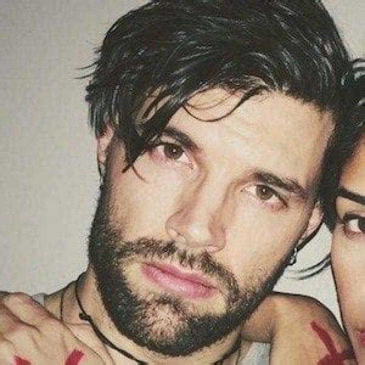 Joel Smallbone - Age, Family, Bio
