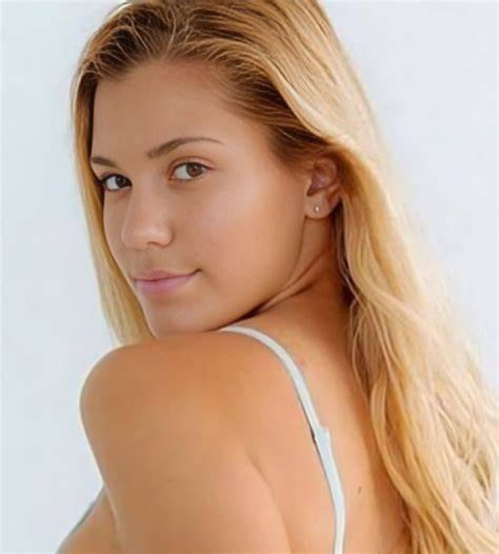 Kat Jimenez - Age, Family, Bio