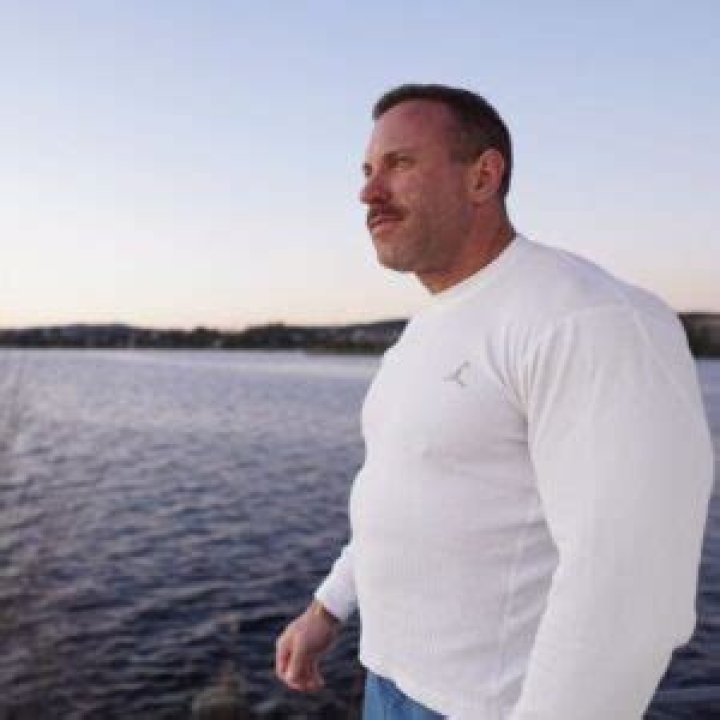 Knut Bio (Wiki) 