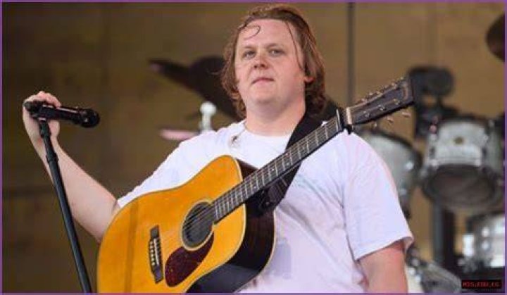 Lewis Capaldi Bio (Wiki) 