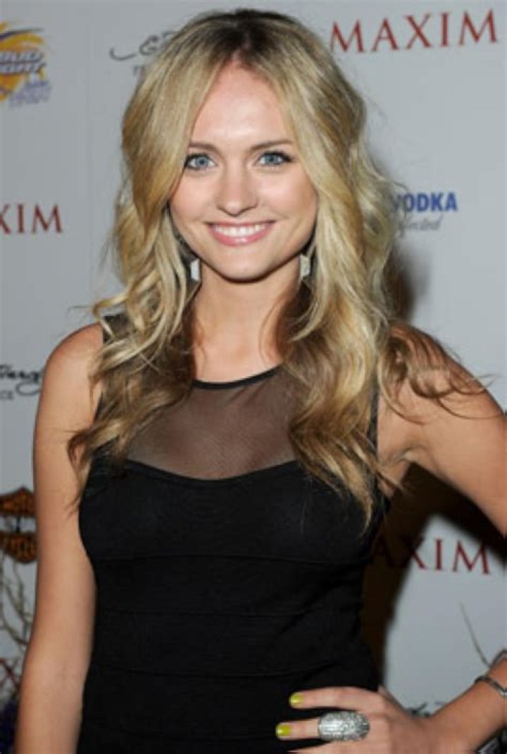 Madison Riley photo 3