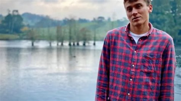 Marcus Giles - Age, Family, Bio