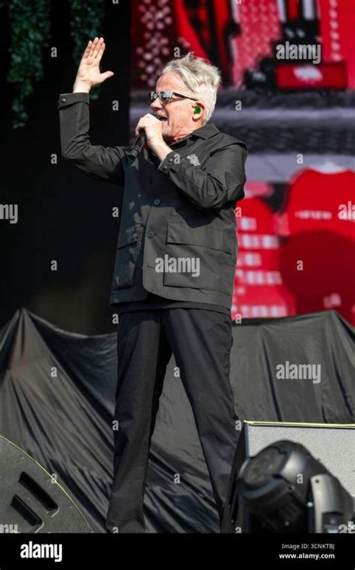 Mark Mothersbaugh photo 3