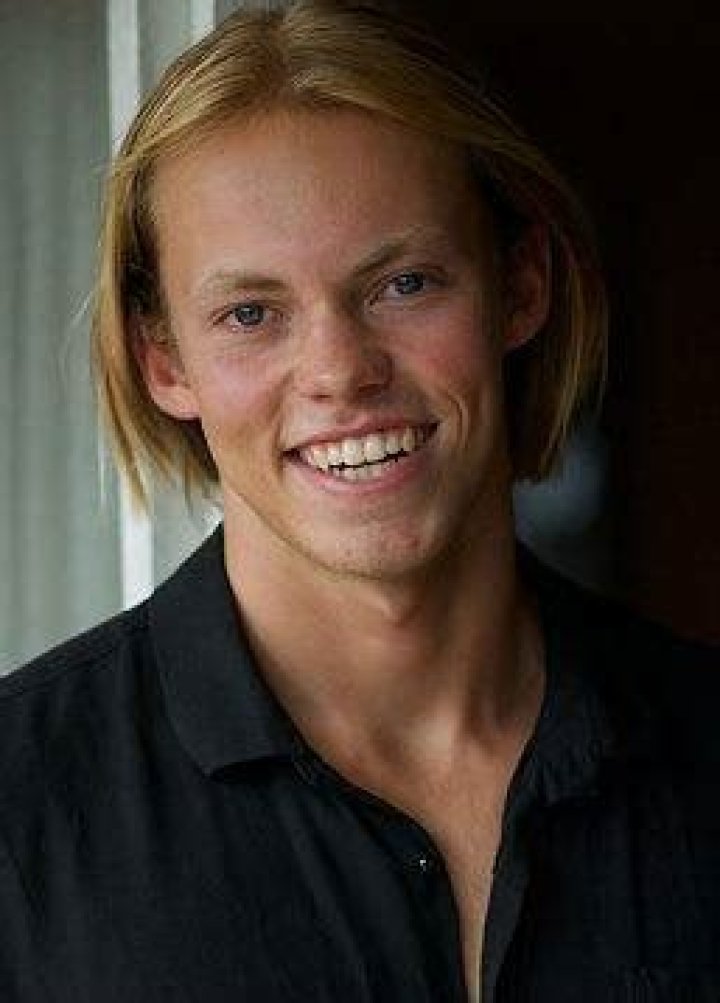 Mitchell Hardaker - Trivia, Family, Bio