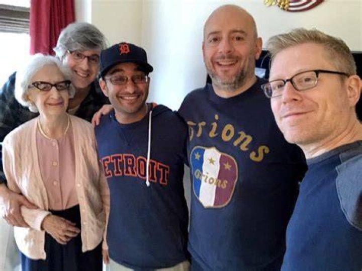 Mo Rocca Brothers