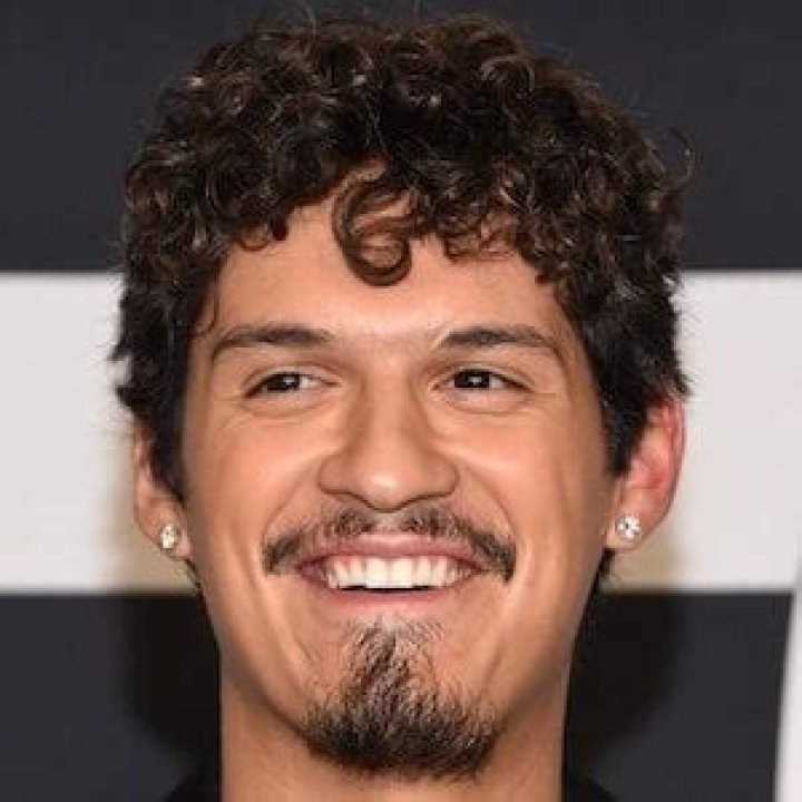 Omar Apollo - Age, Family, Bio