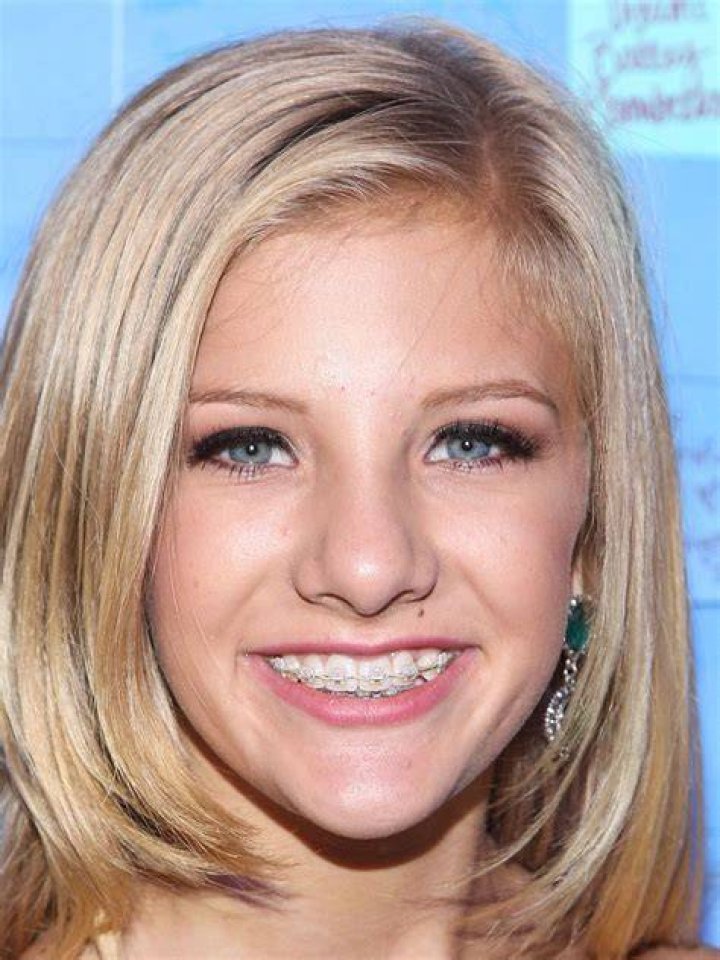 Paige Hyland Bio (Wiki) 