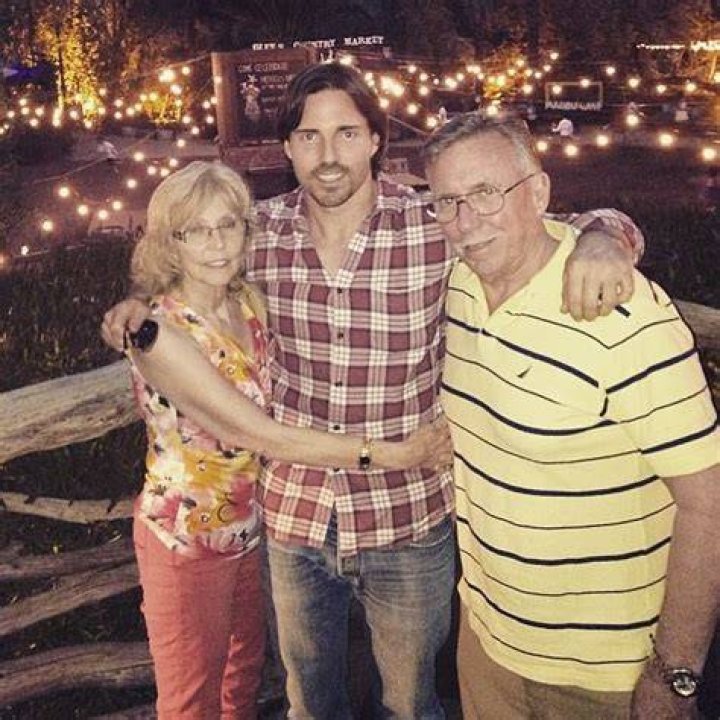 Patricia Phypers' son Aaron Phypers and daughter in law Denise Richards