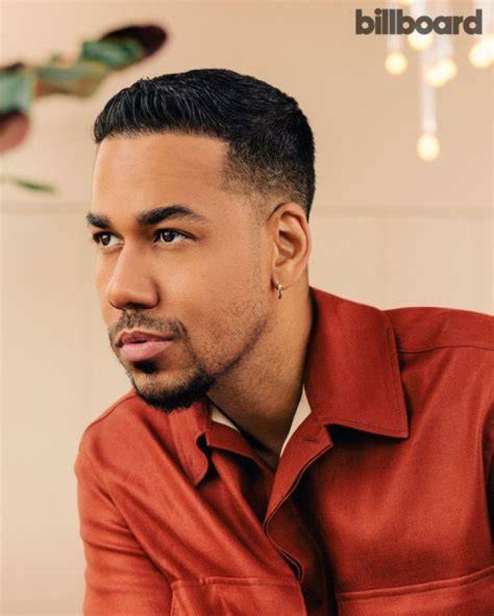 Romeo Santos Pets
