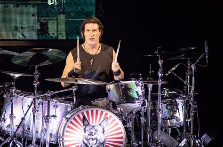 Sean Kinney Sean Kinney