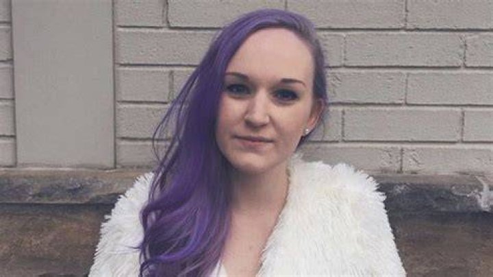 Shelby Waddell Bio (Wiki) 
