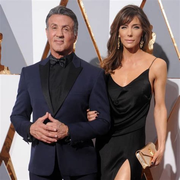 Stage Stallone wife