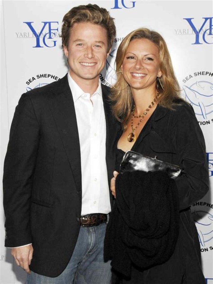Sydney Davis files for divorce from her husband Billy Bush and seeks joint legal and primary custody of her children with spousal support! Sydney Davis files for divorce from her husband Billy Bush and seeks joint legal and primary custody of her children with spousal support!