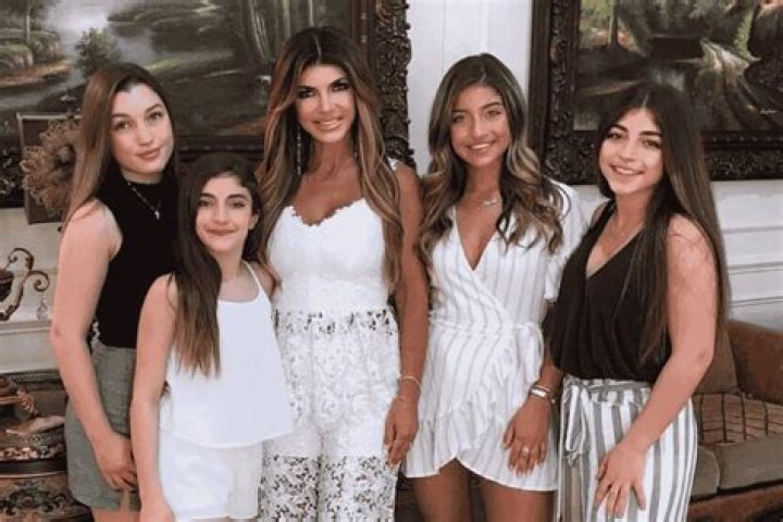 Teresa guidice daughters header