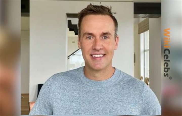 Tim Malone - Age, Family, Bio