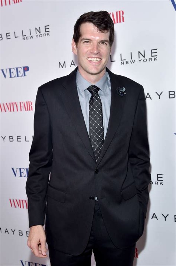 Timothy Simons photo
