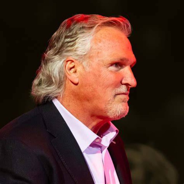 Tom Chambers Tom Chambers