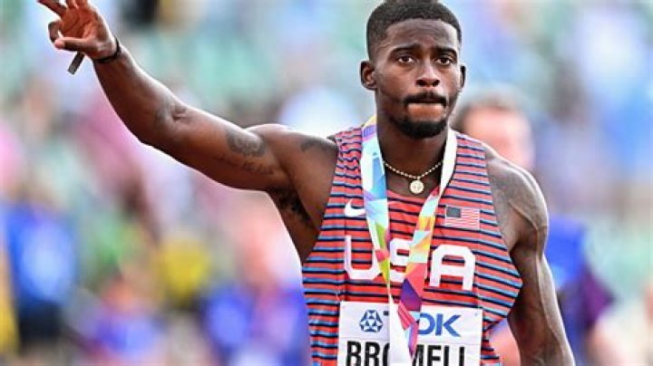 Trayvon Bromell photo 2