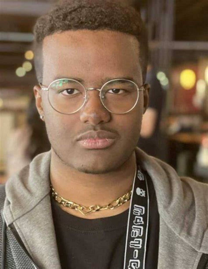 Twomad - Age, Family, Bio