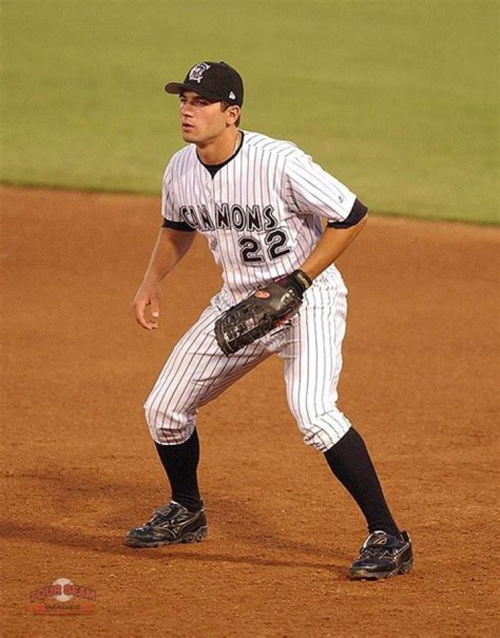 Votton playing for Potomac Cannons