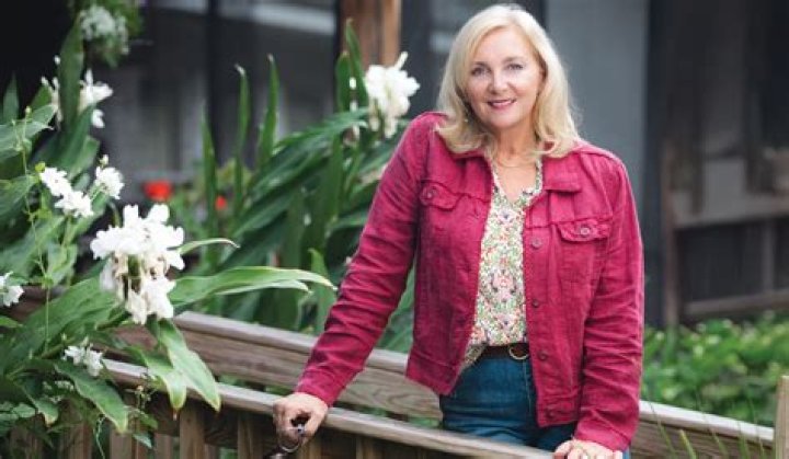 What does Tara Blake do for a living?
