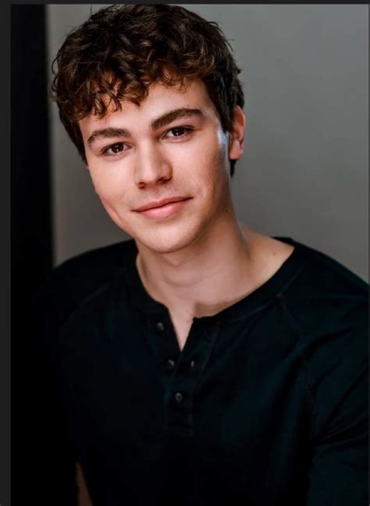 Zackary Arthur photo 3
