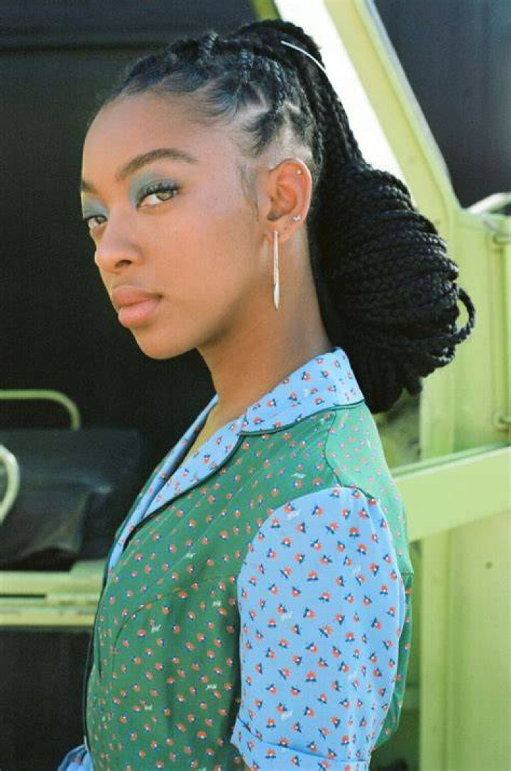 Zolee Griggs Bio (Wiki) 